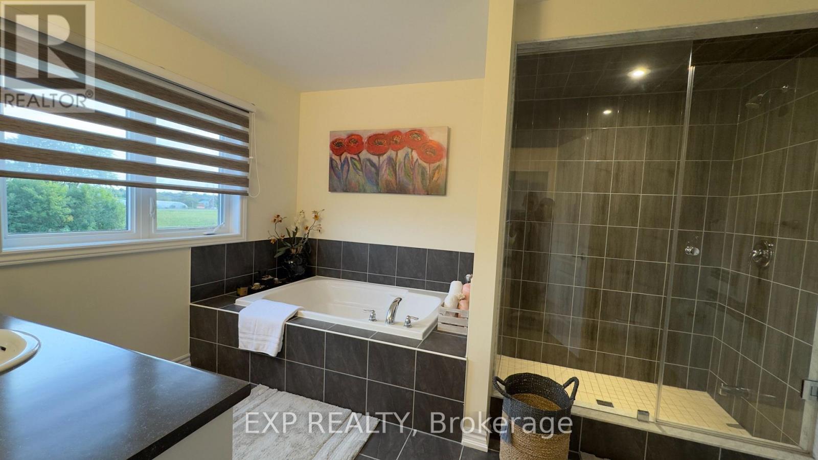 190 Explorer Way, Thorold, Ontario  L2V 0K3 - Photo 40 - X13770206