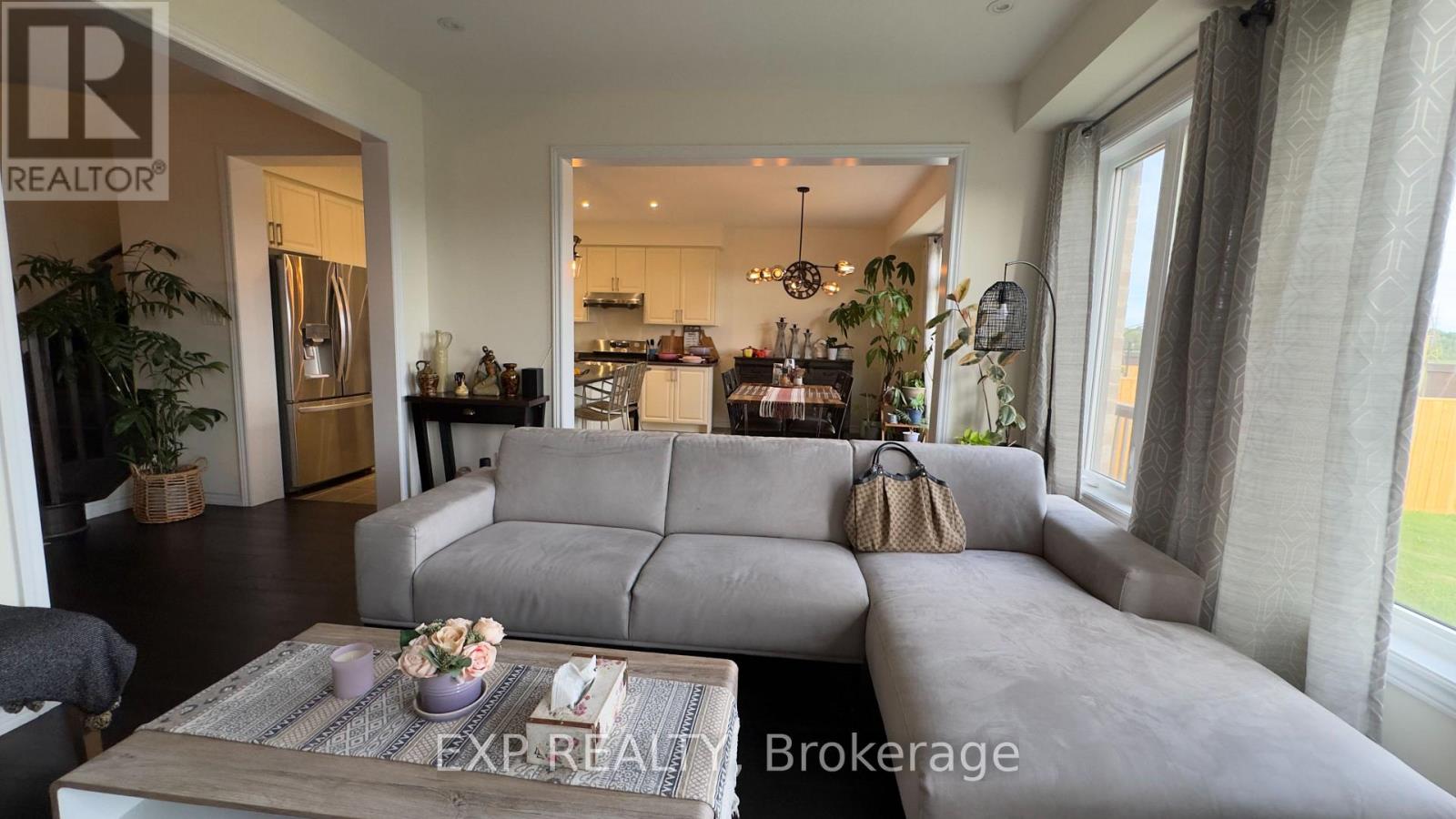 190 Explorer Way, Thorold, Ontario  L2V 0K3 - Photo 8 - X13770206