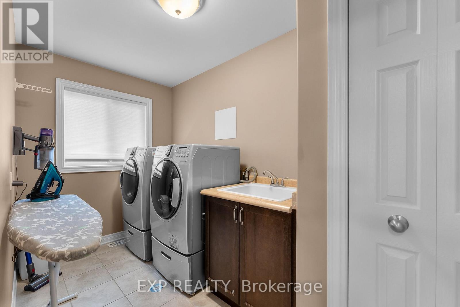 9148 Tapestry Court, Niagara Falls, Ontario  L2H 0E2 - Photo 23 - X13770284