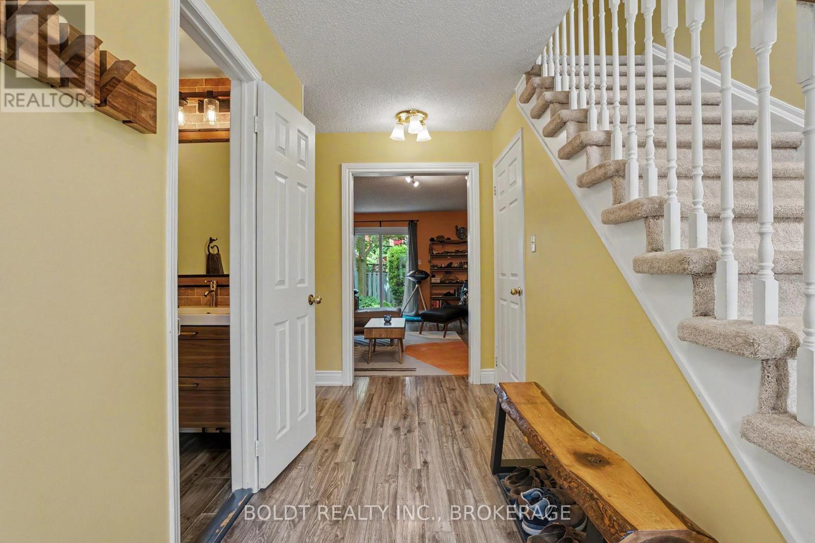 12 - 7 Davidson Boulevard, Hamilton, Ontario  L9H 6Y7 - Photo 4 - X13770338
