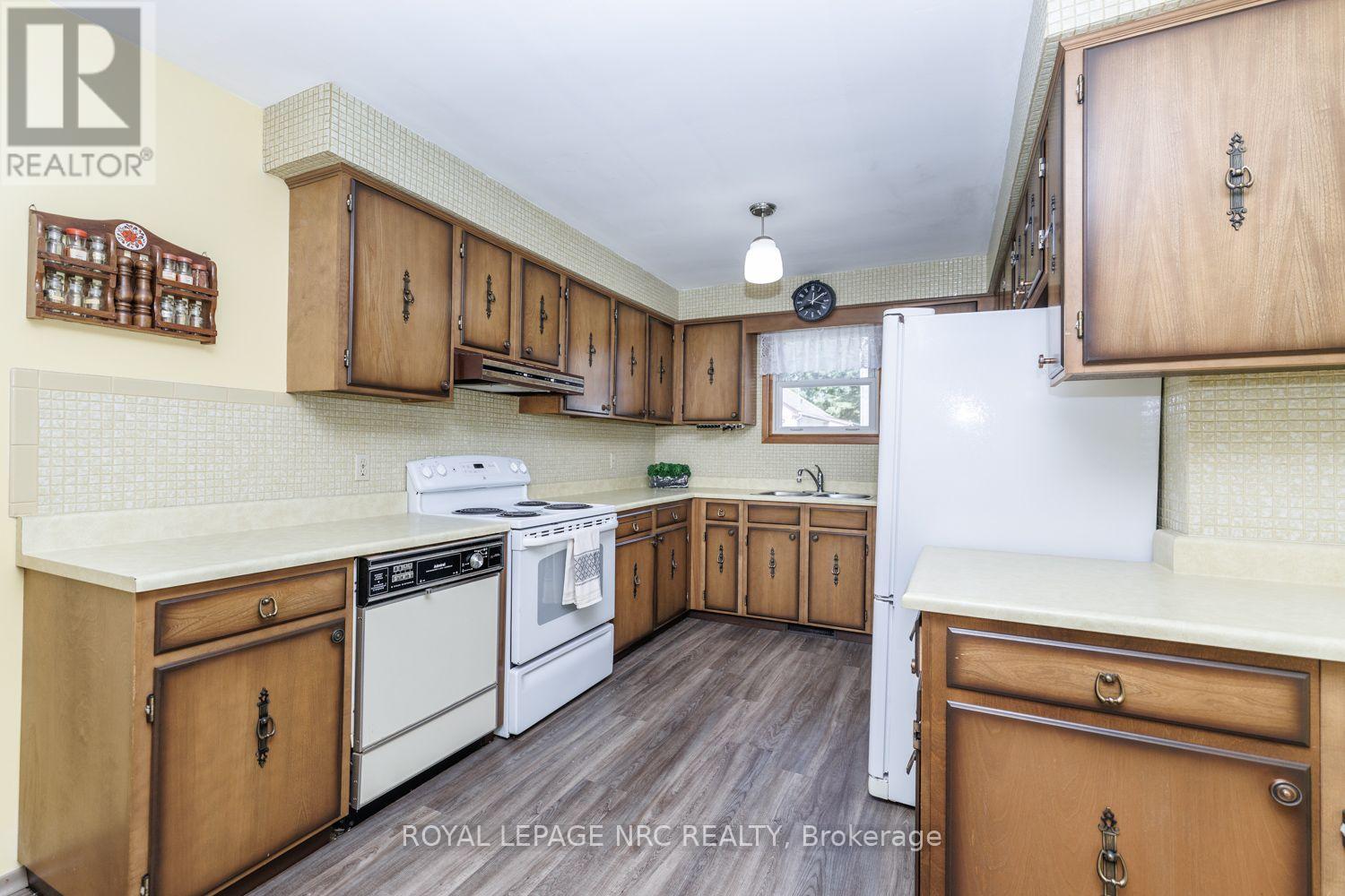 6350 Ash Street, Niagara Falls, Ontario  L2G 2H5 - Photo 19 - X13770510