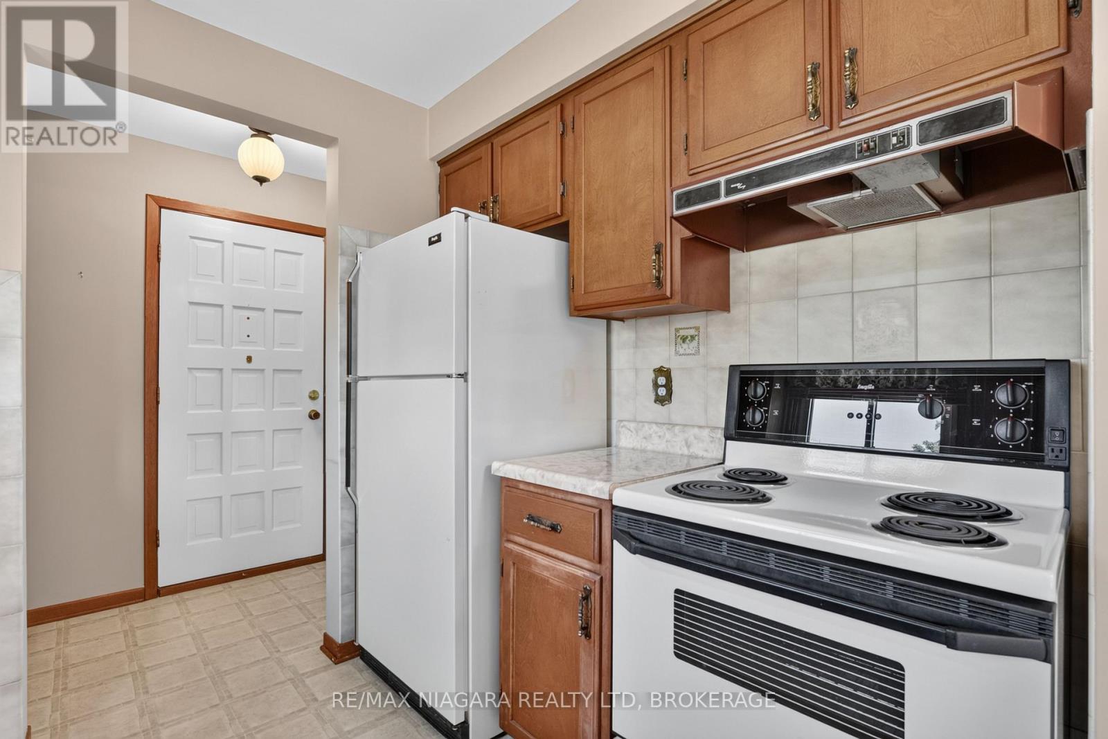 5777 Sunnylea Crescent, Niagara Falls, Ontario  L2G 2S1 - Photo 11 - X13771174