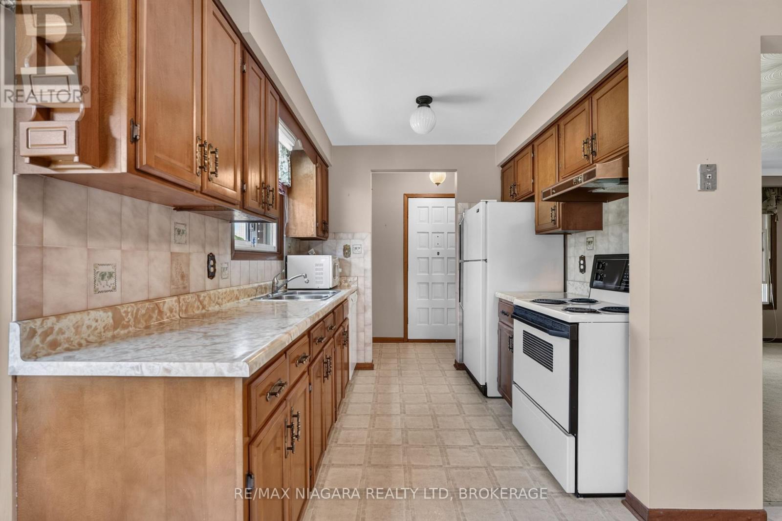 5777 Sunnylea Crescent, Niagara Falls, Ontario  L2G 2S1 - Photo 13 - X13771174
