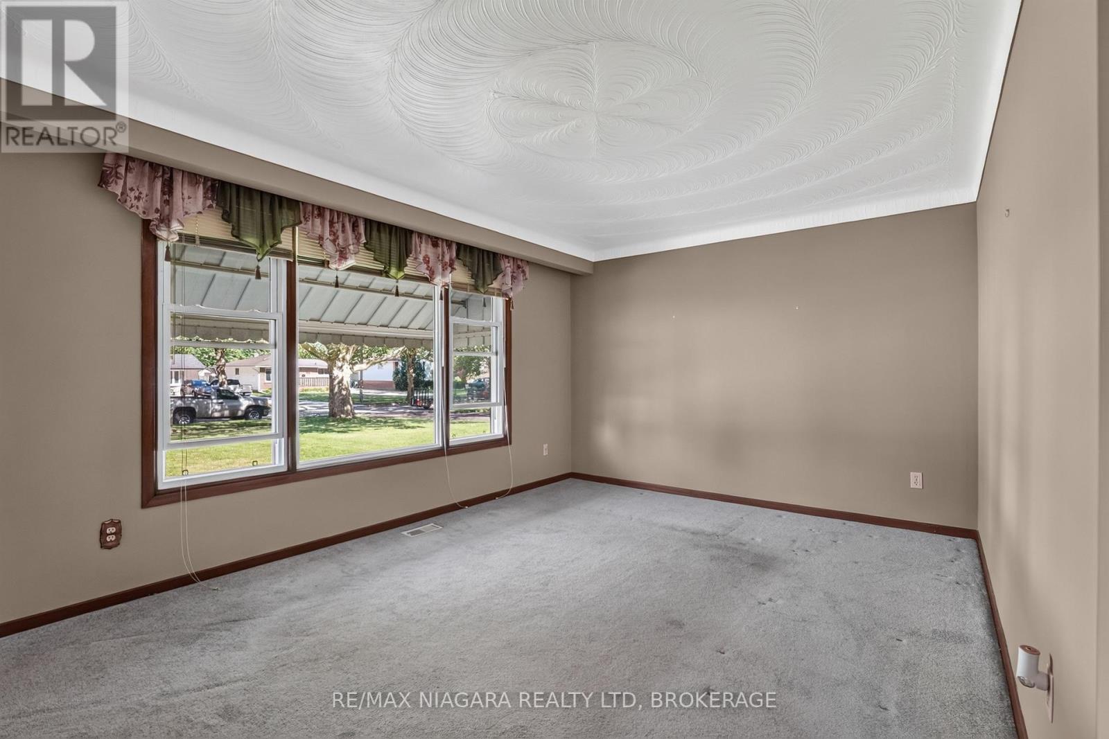 5777 Sunnylea Crescent, Niagara Falls, Ontario  L2G 2S1 - Photo 16 - X13771174