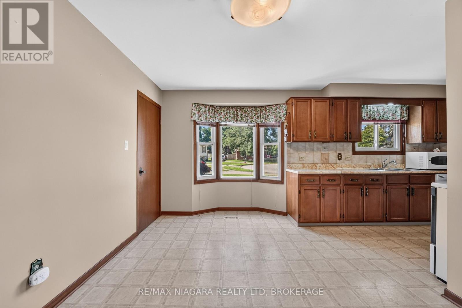 5777 Sunnylea Crescent, Niagara Falls, Ontario  L2G 2S1 - Photo 19 - X13771174