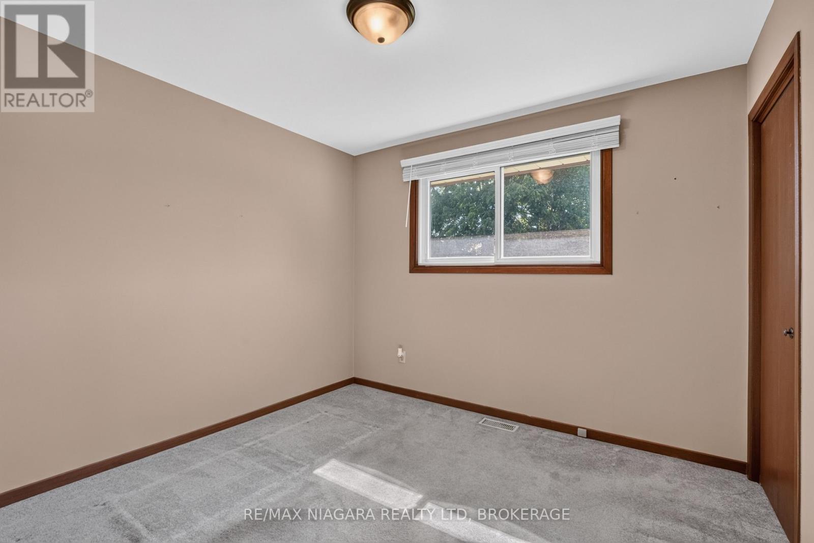 5777 Sunnylea Crescent, Niagara Falls, Ontario  L2G 2S1 - Photo 22 - X13771174