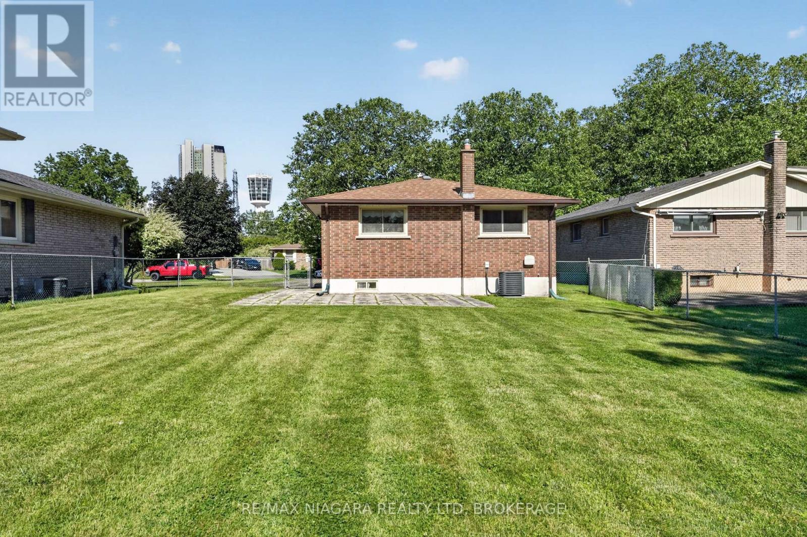 5777 Sunnylea Crescent, Niagara Falls, Ontario  L2G 2S1 - Photo 39 - X13771174