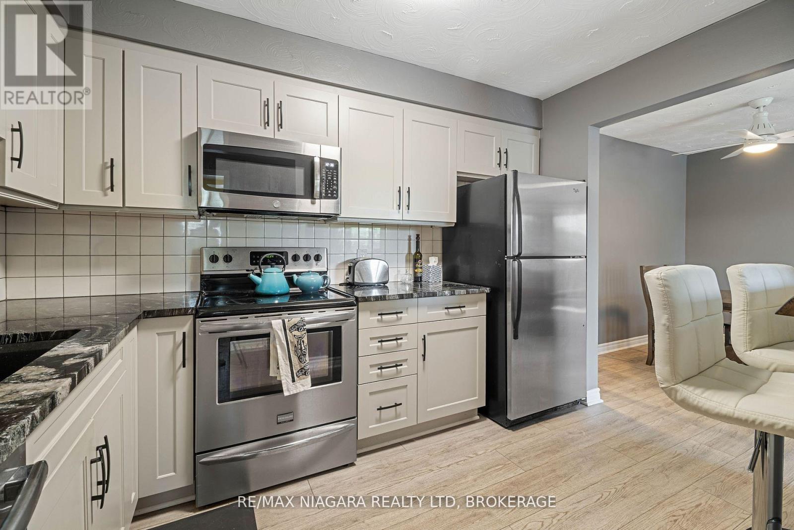 302 - 78 Welland Street N, Thorold, Ontario  L2V 2C1 - Photo 2 - X13771206