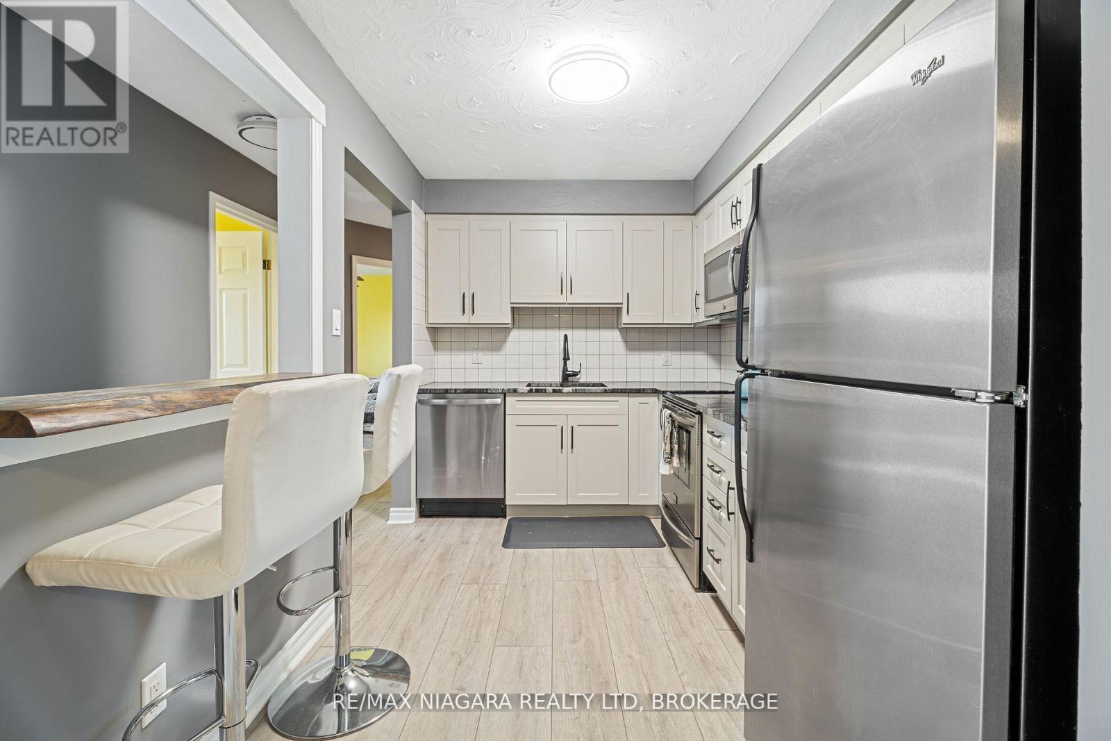 302 - 78 Welland Street N, Thorold, Ontario  L2V 2C1 - Photo 3 - X13771206