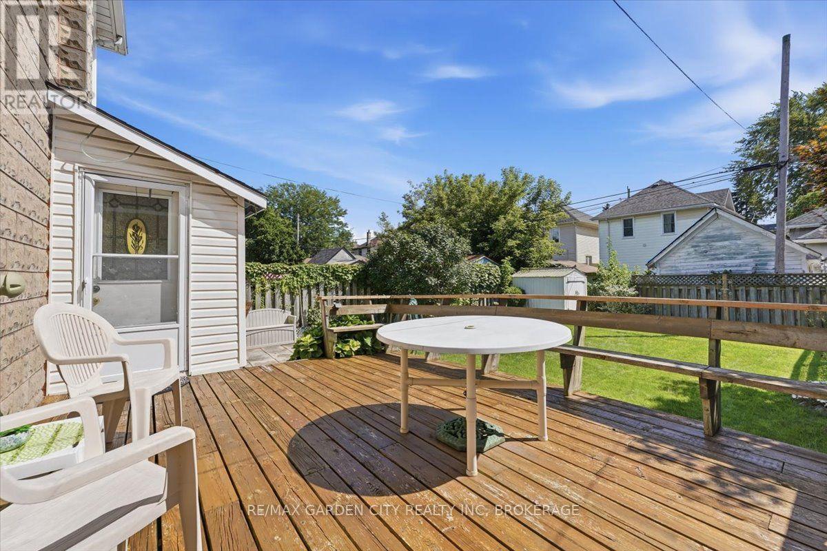 70 Lowell Avenue, St. Catharines, Ontario  L3R 2E1 - Photo 26 - X13771374