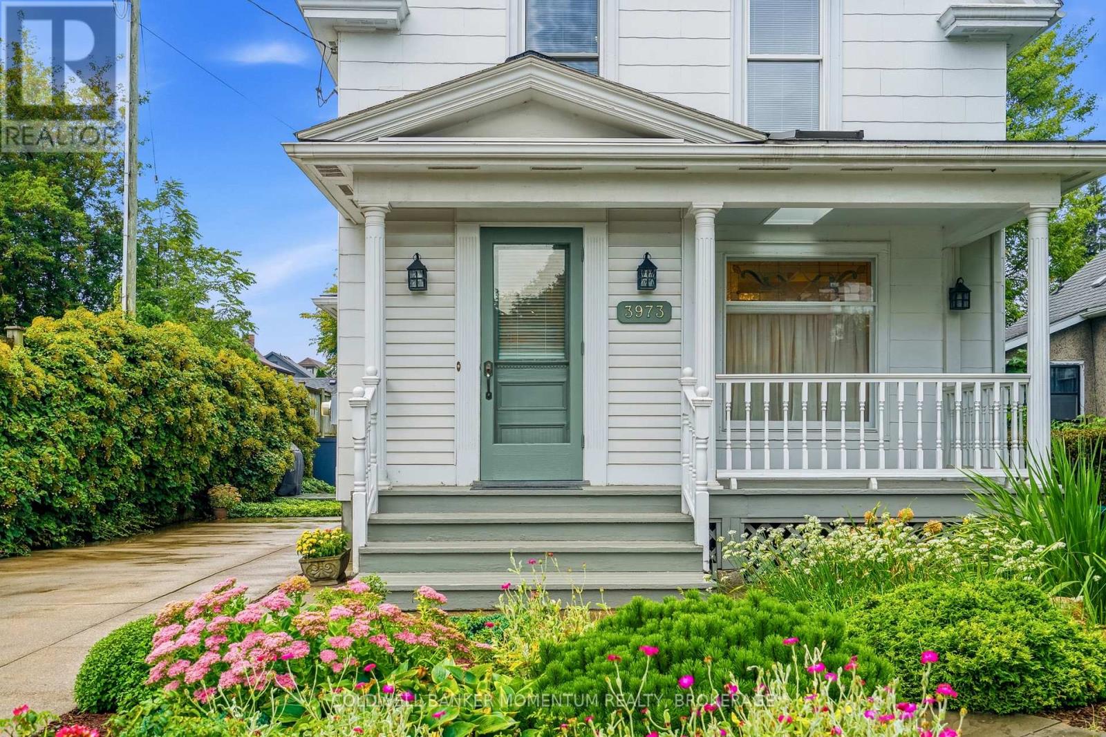 3973 St Peter Avenue, Niagara Falls, Ontario  L2J 2N9 - Photo 3 - X13771574