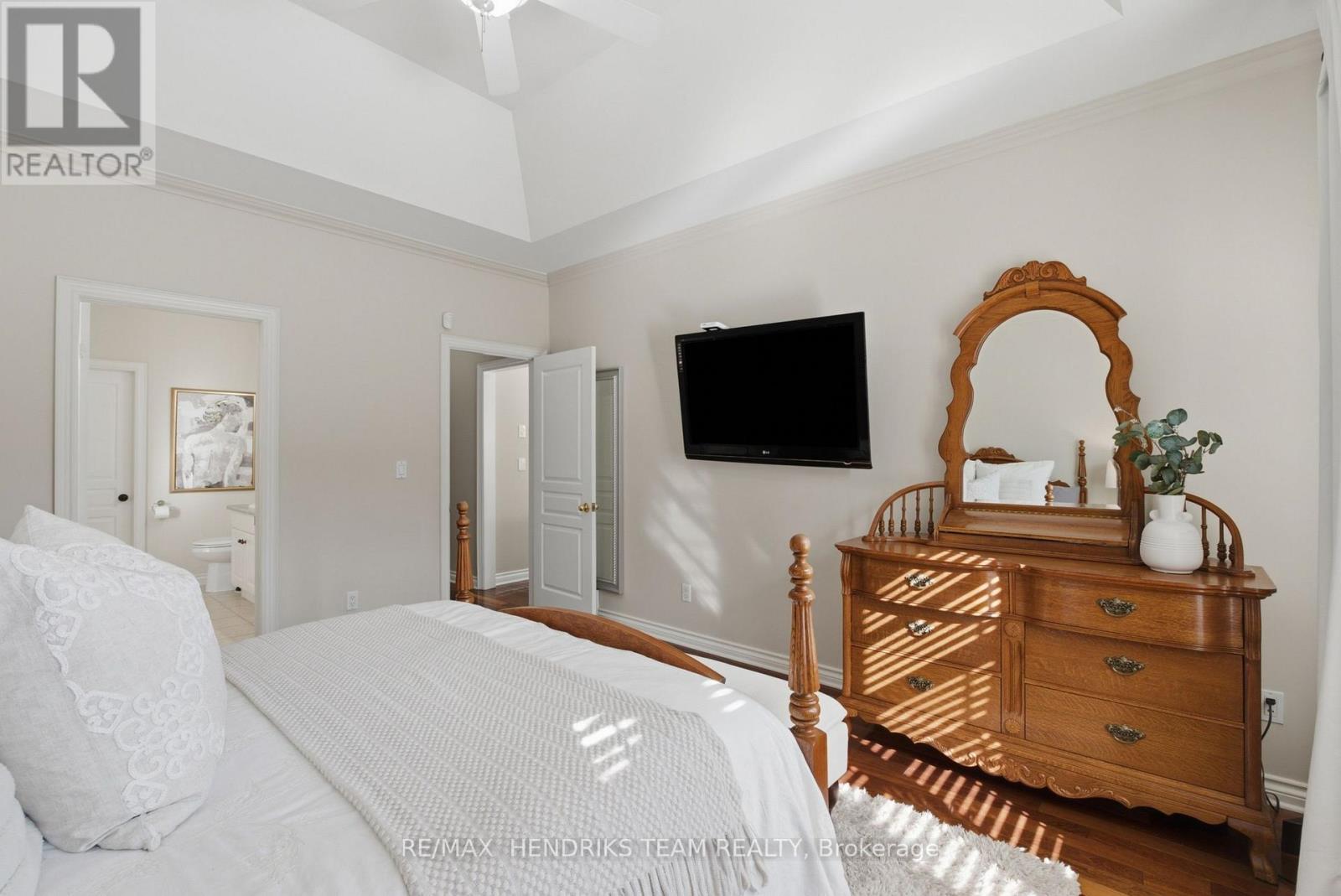 26 Countryside Drive, St. Catharines, Ontario  L2W 1C3 - Photo 19 - X13772306