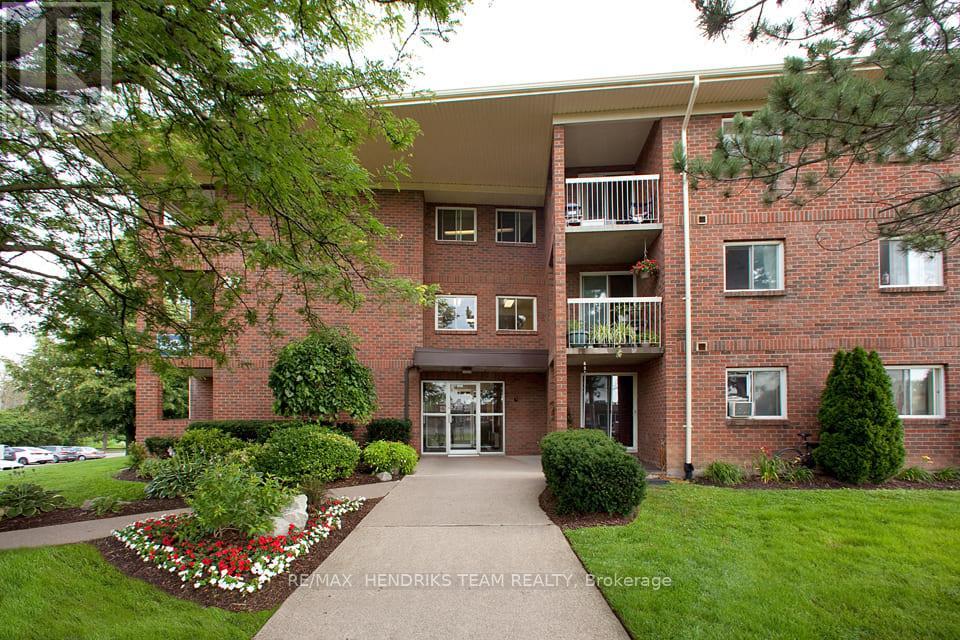 304 - 100 WOODROW STREET, St. Catharines, Ontario