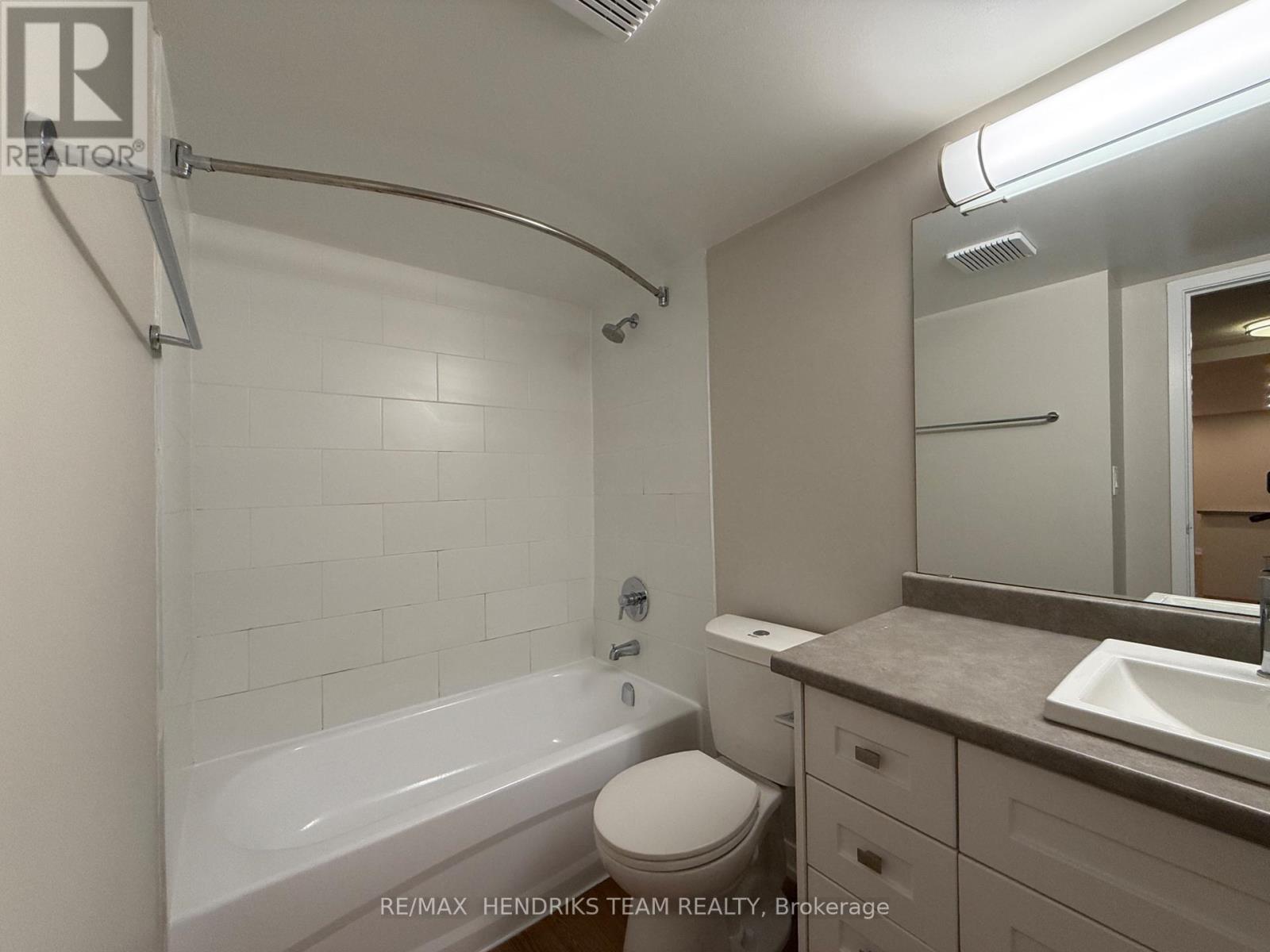 304 - 100 Woodrow Street, St. Catharines, Ontario  L2P 3P2 - Photo 13 - X13772666