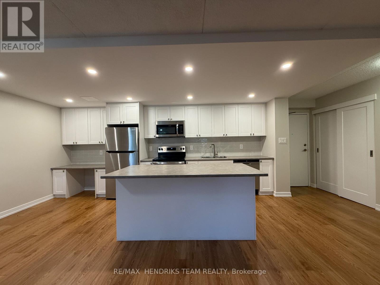 304 - 100 Woodrow Street, St. Catharines, Ontario  L2P 3P2 - Photo 2 - X13772666