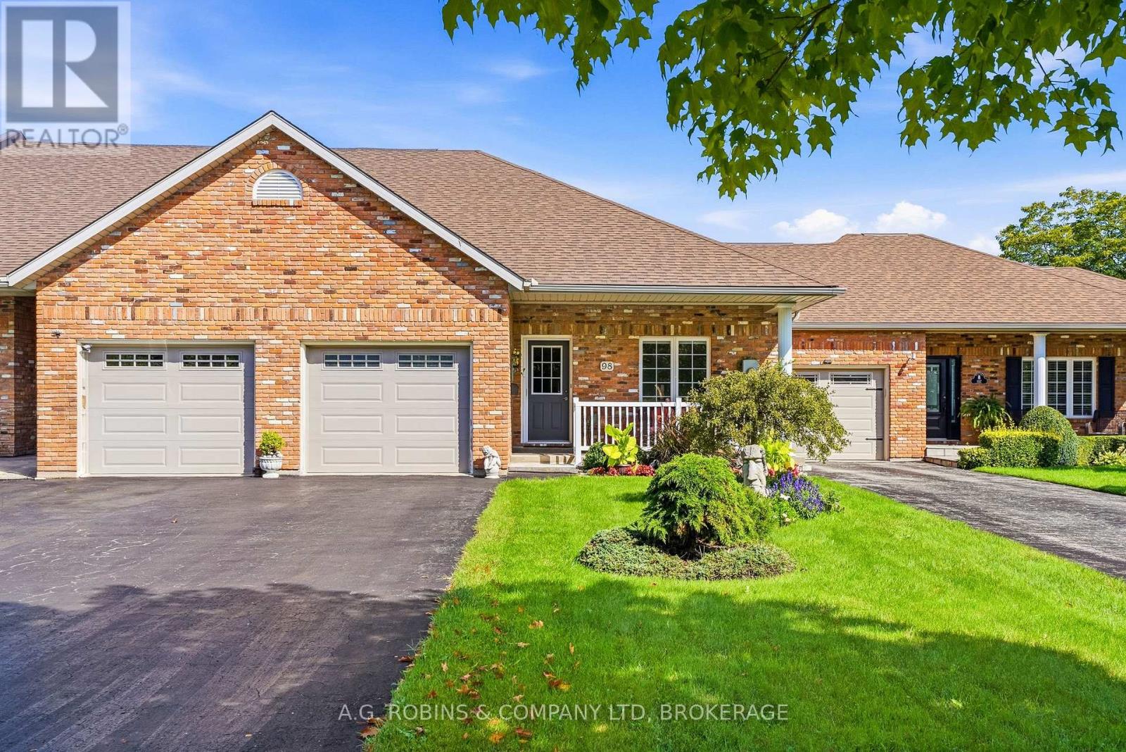 98 MAPLE STREET, Port Colborne, Ontario