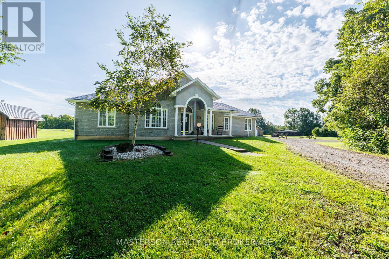 14064 King Road, Niagara Falls, Ontario  L2E 6S6 - Photo 2 - X13772774