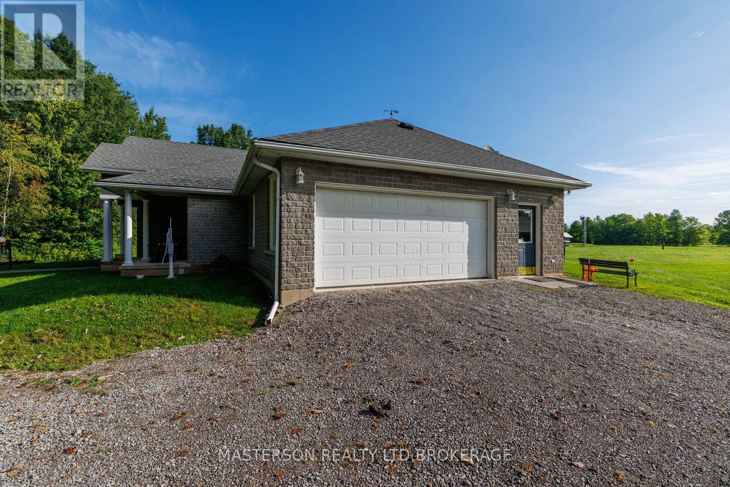 14064 King Road, Niagara Falls, Ontario  L2E 6S6 - Photo 6 - X13772774