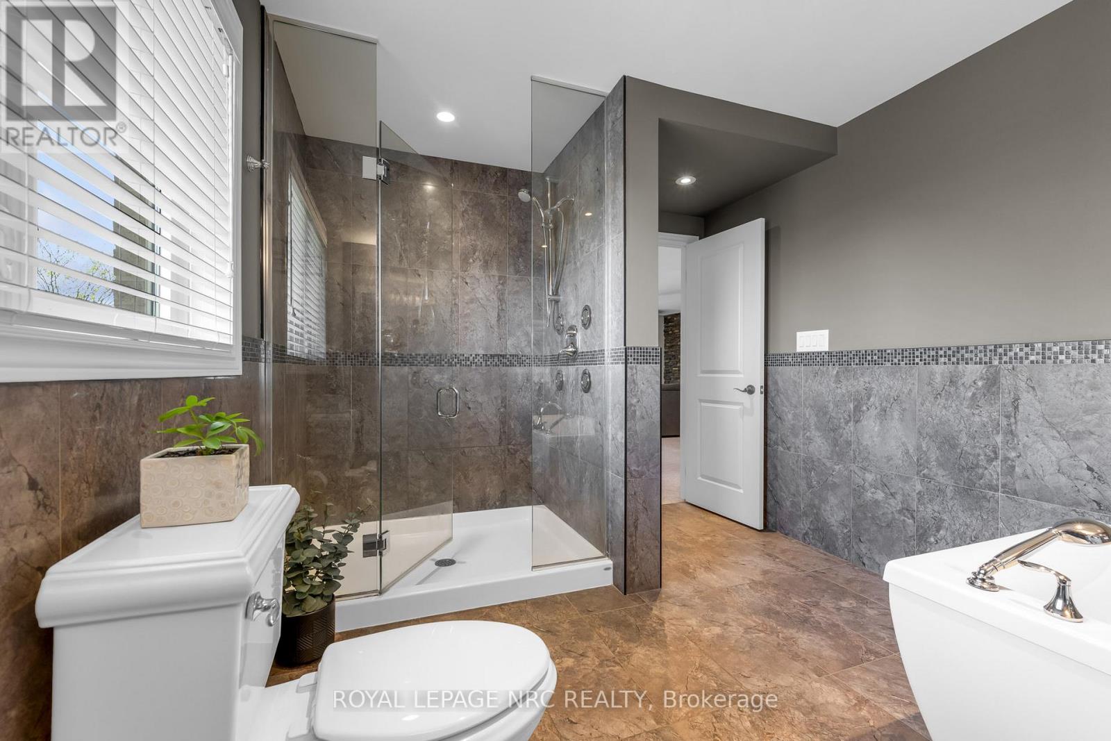 34 Marlene Stewart Drive, Pelham, Ontario  L3E 0S3 - Photo 29 - X13772998