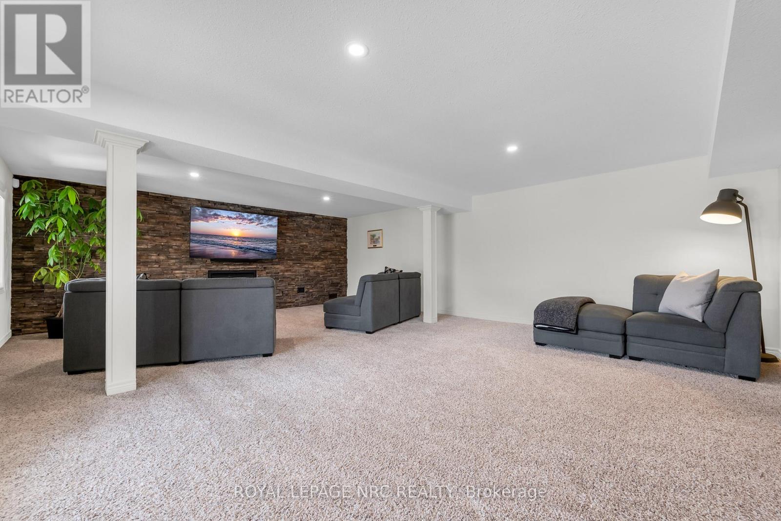 34 Marlene Stewart Drive, Pelham, Ontario  L3E 0S3 - Photo 40 - X13772998