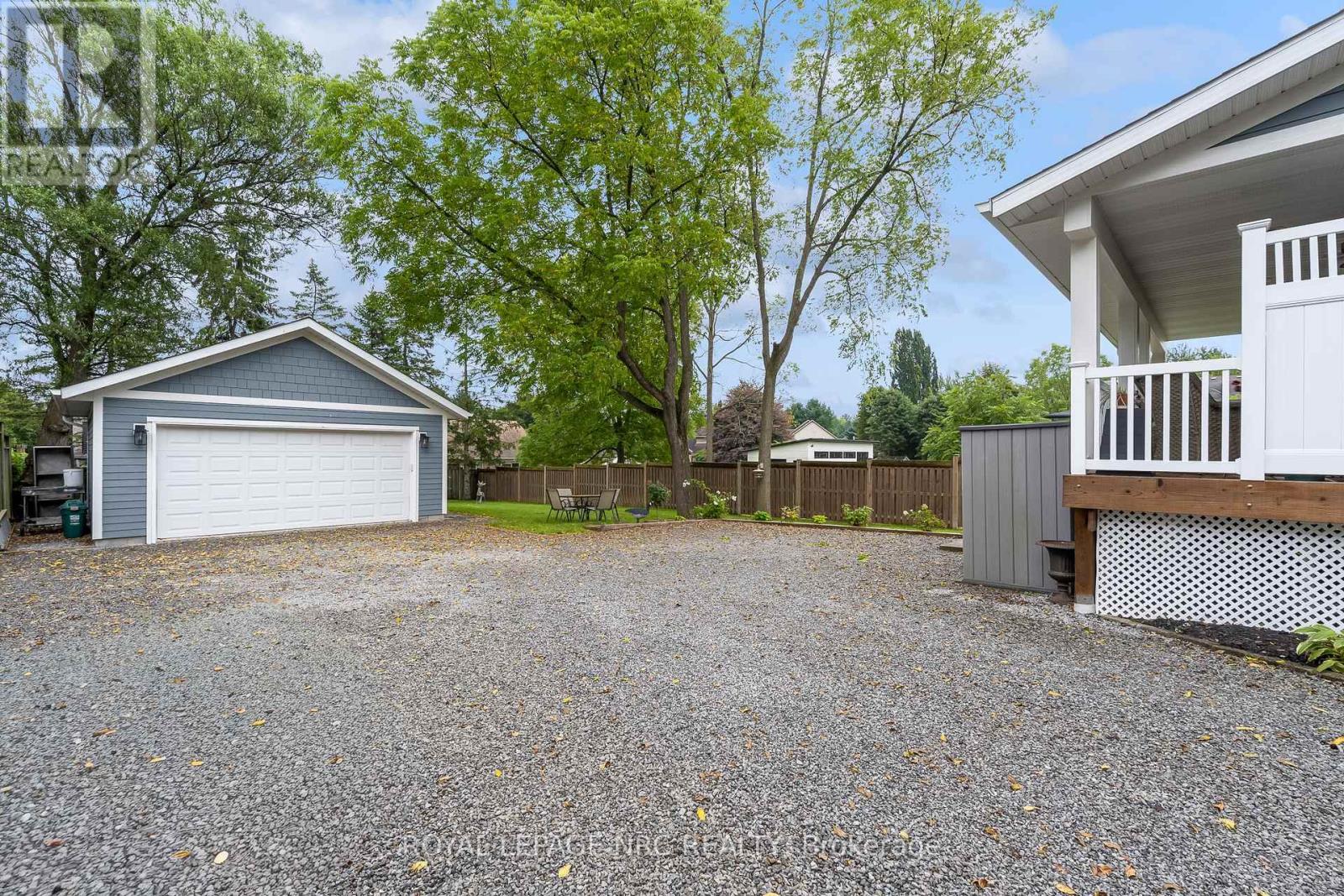 1239 Pelham Street, Pelham, Ontario  L3E 0P5 - Photo 2 - X13773008