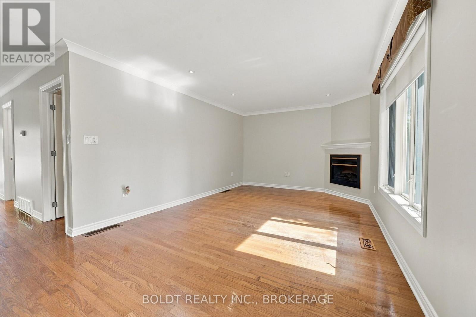 255 Sullivan Avenue, Thorold, Ontario  L2V 5G2 - Photo 10 - X13773044