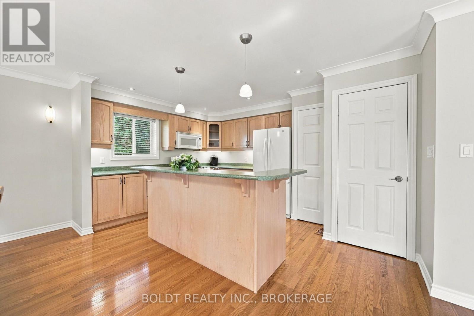 255 Sullivan Avenue, Thorold, Ontario  L2V 5G2 - Photo 16 - X13773044