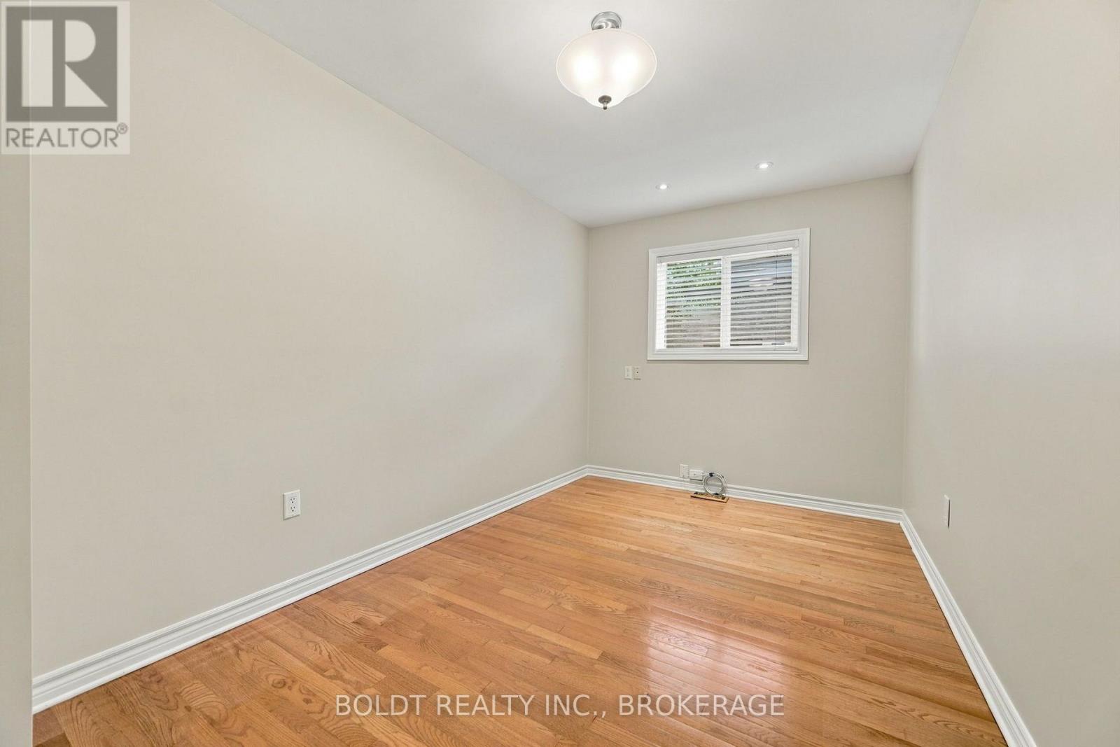 255 Sullivan Avenue, Thorold, Ontario  L2V 5G2 - Photo 24 - X13773044