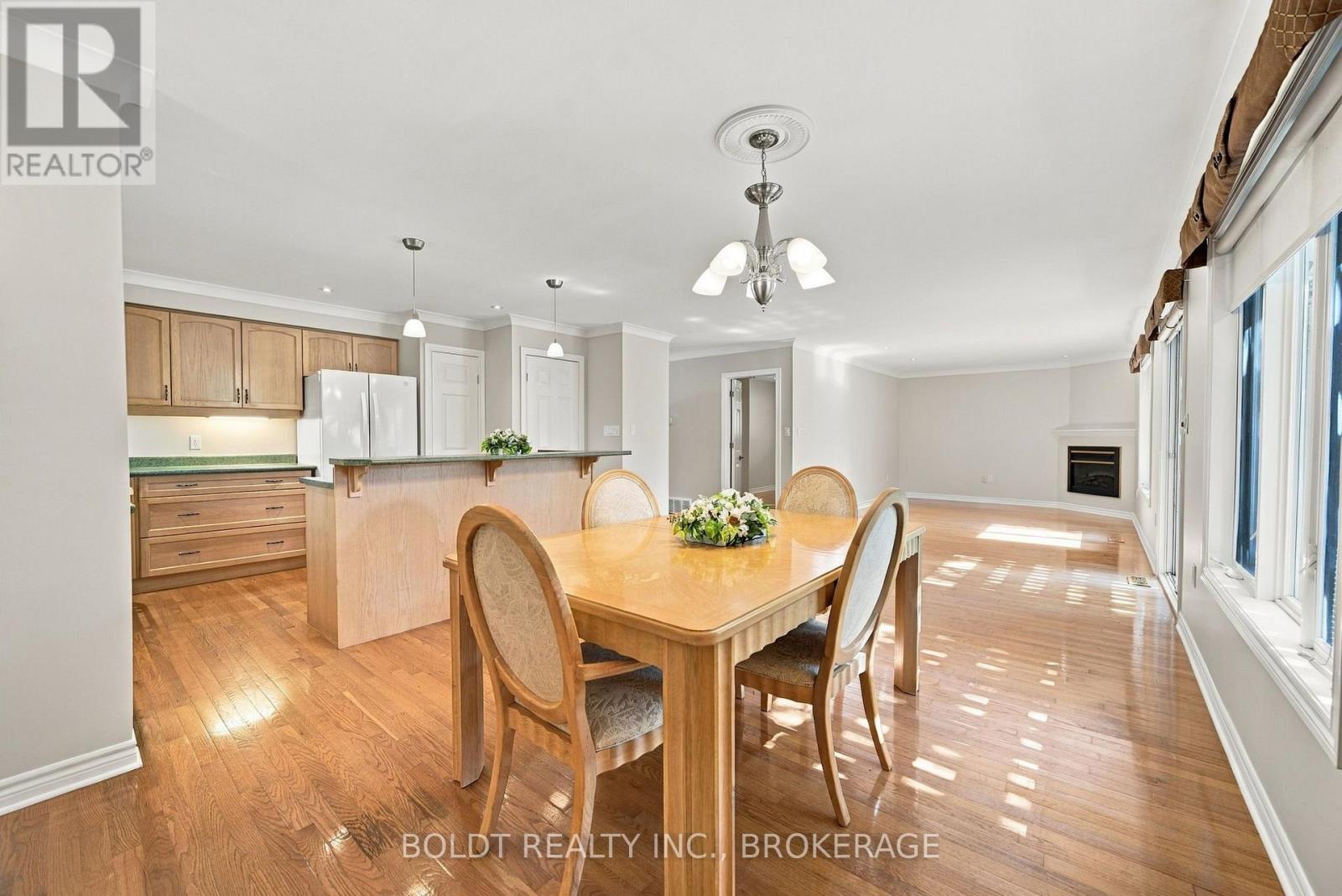 255 Sullivan Avenue, Thorold, Ontario  L2V 5G2 - Photo 8 - X13773044