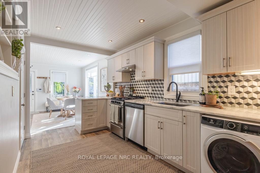 21 Johnston Street, St. Catharines, Ontario  L2N 5K7 - Photo 14 - X13773774