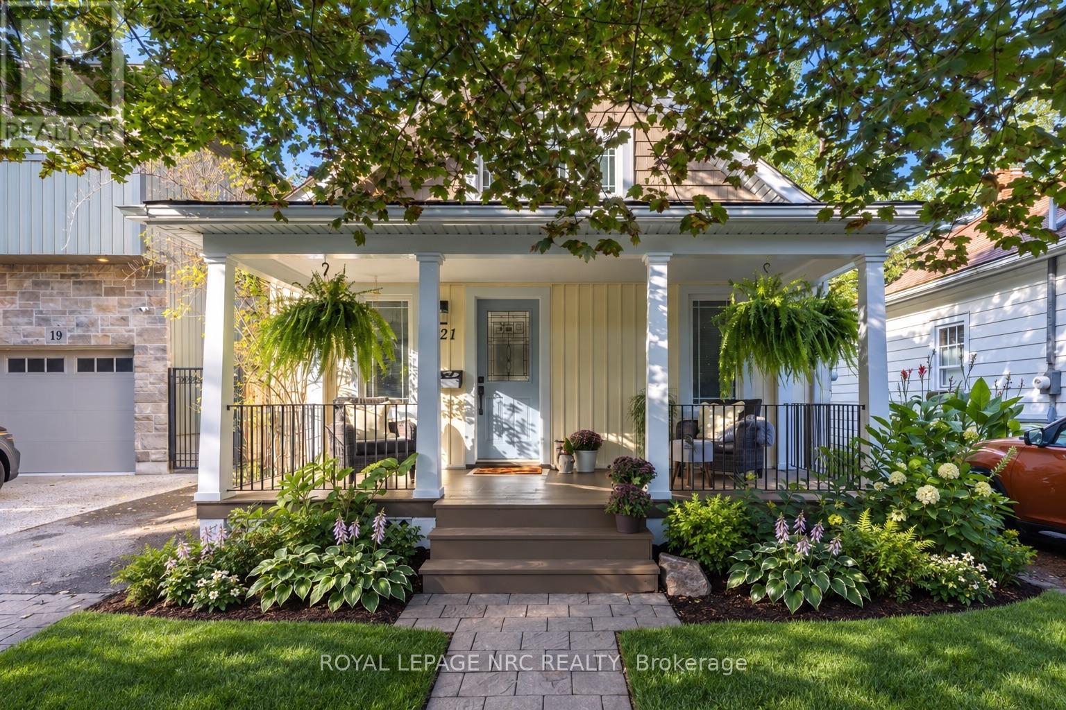 21 Johnston Street, St. Catharines, Ontario  L2N 5K7 - Photo 2 - X13773774