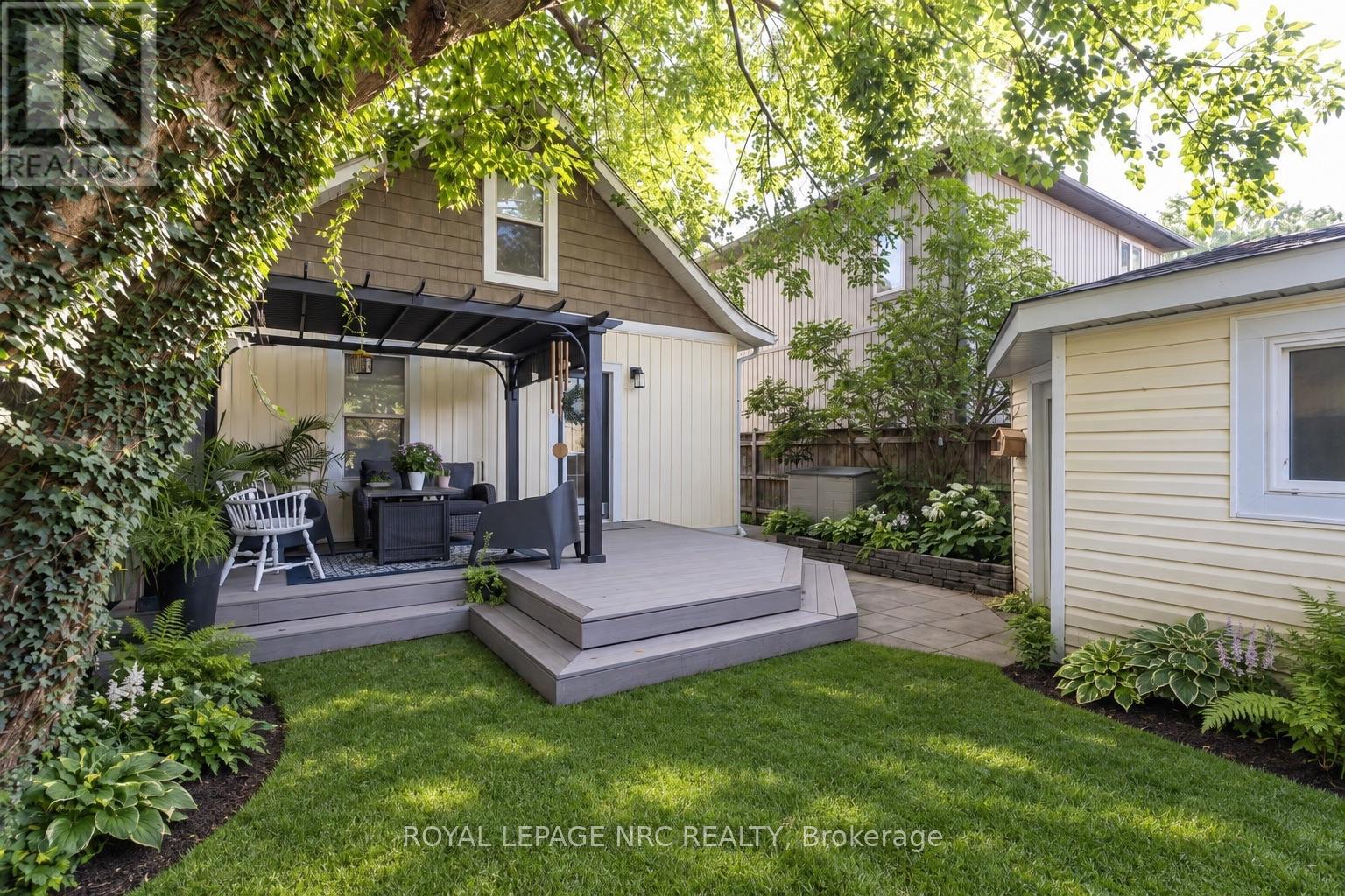21 Johnston Street, St. Catharines, Ontario  L2N 5K7 - Photo 26 - X13773774