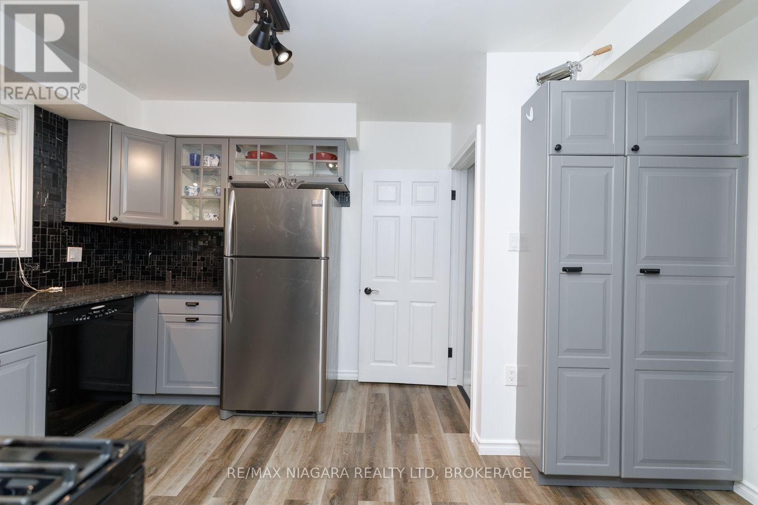 42 Strathcona Drive S, Pelham, Ontario  L0S 1E0 - Photo 14 - X13774838