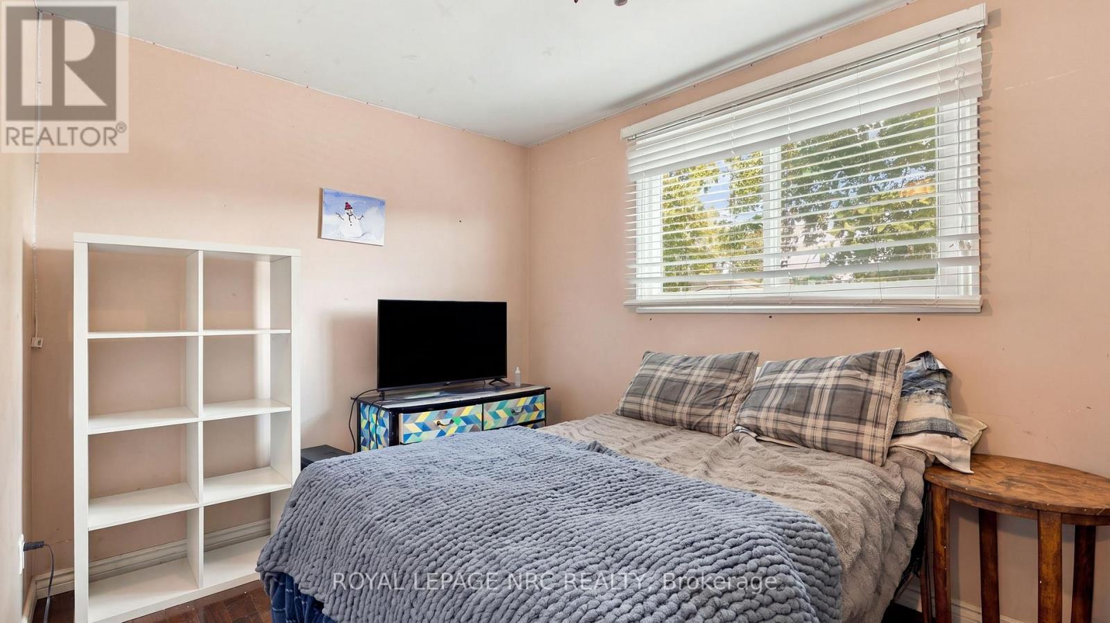 25 Sherwood Forest Trail, Welland, Ontario  L3C 5X7 - Photo 23 - X13775382