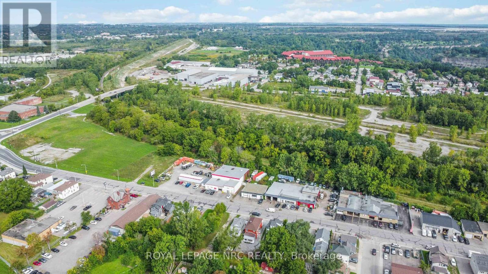 4610 Bridge Street, Niagara Falls, Ontario  L2E 2R8 - Photo 38 - X13775988