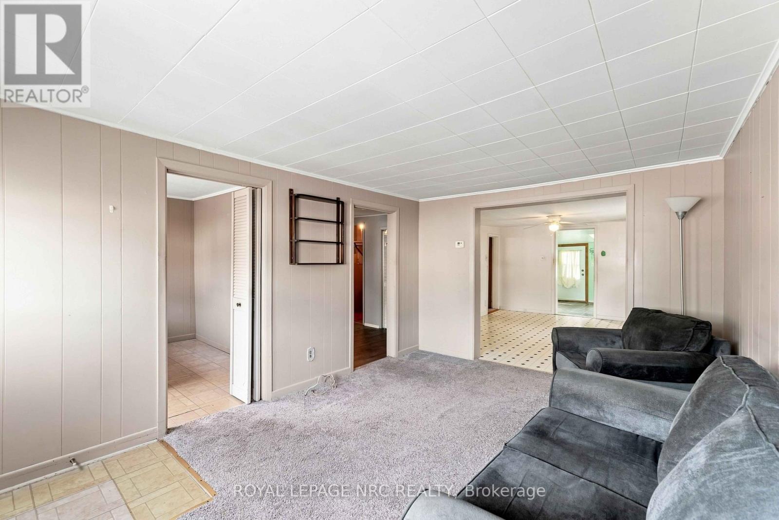 4610 Bridge Street, Niagara Falls, Ontario  L2E 2R8 - Photo 9 - X13775988