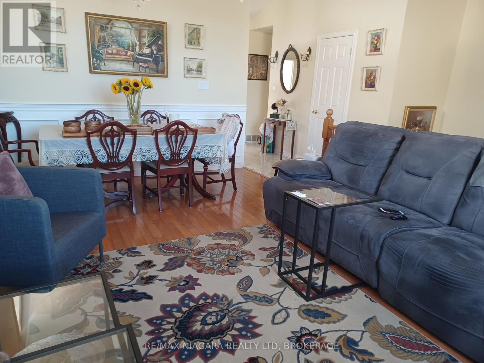 8008 Grossi Court, Niagara Falls, Ontario  L2H 3G8 - Photo 3 - X13776414