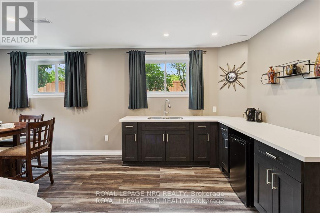 5240 Marcel Crescent, Niagara Falls, Ontario  L2E 7M5 - Photo 33 - X13776838