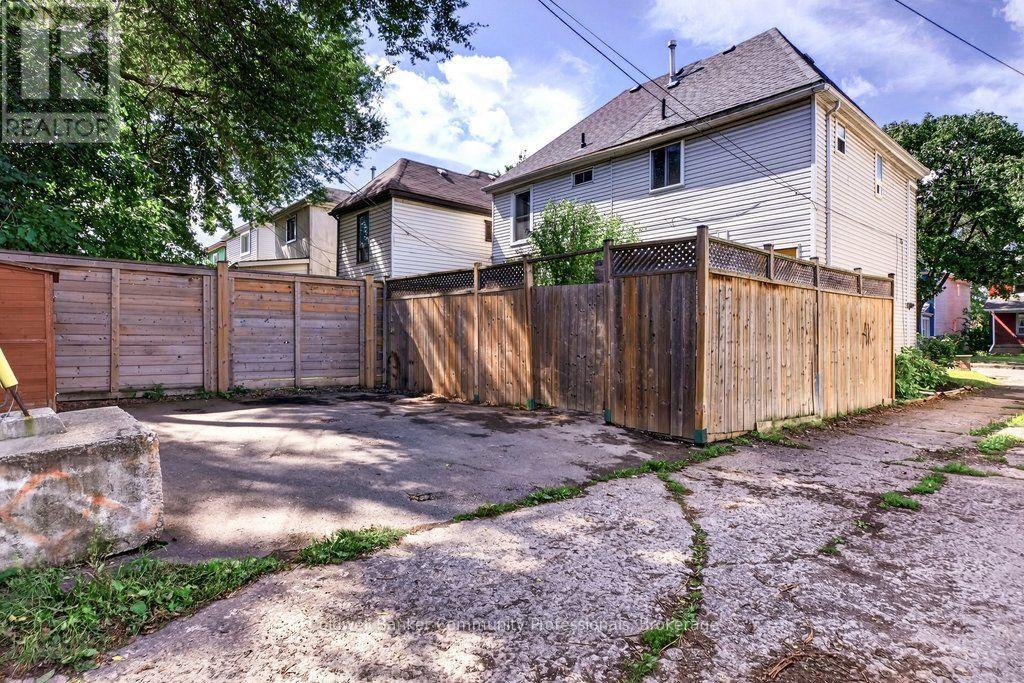 146 Barnesdale Avenue N, Hamilton, Ontario  L8L 6T2 - Photo 33 - X13776894