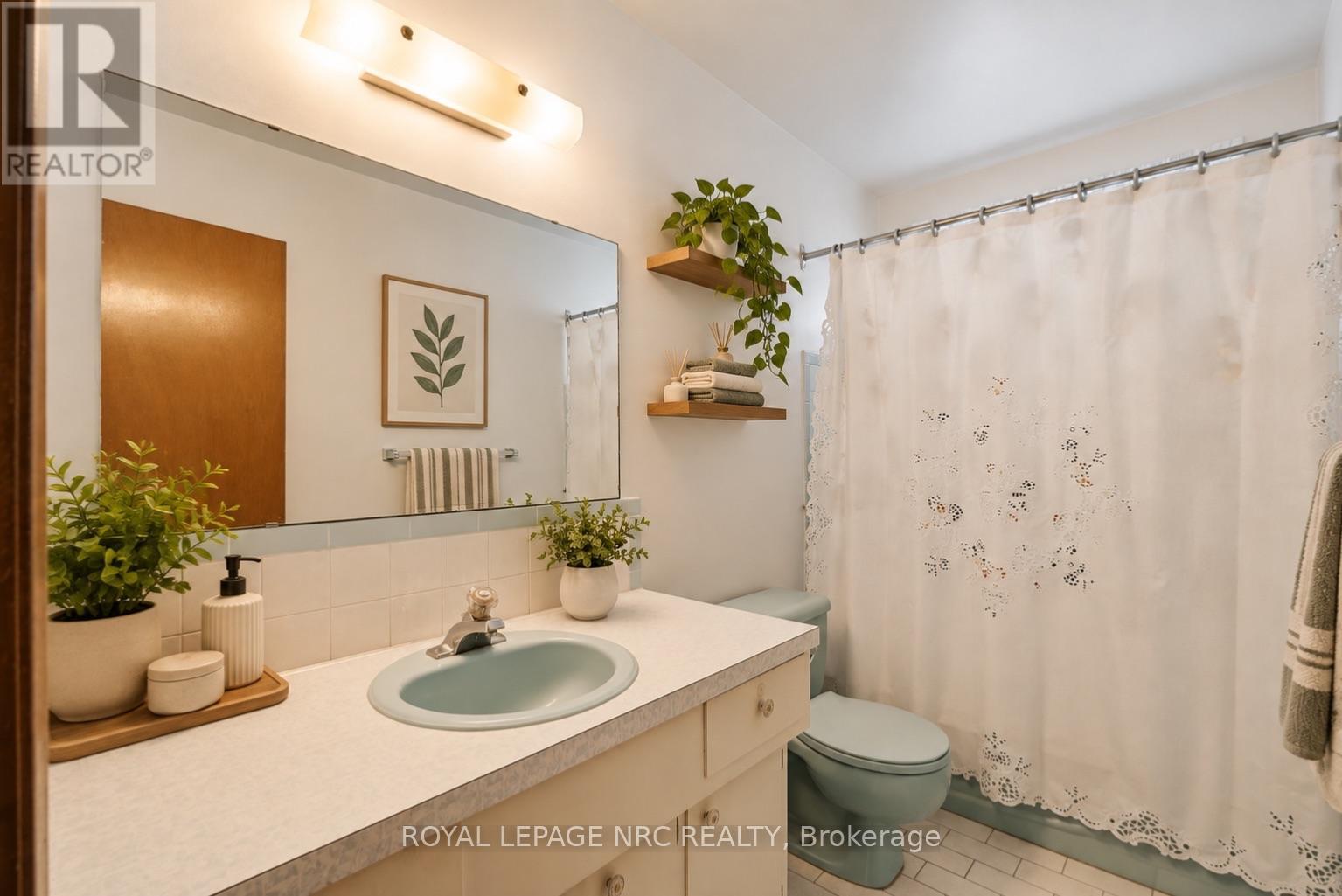 6771 Argyll Court, Niagara Falls, Ontario  L2G 5E9 - Photo 22 - X13776958