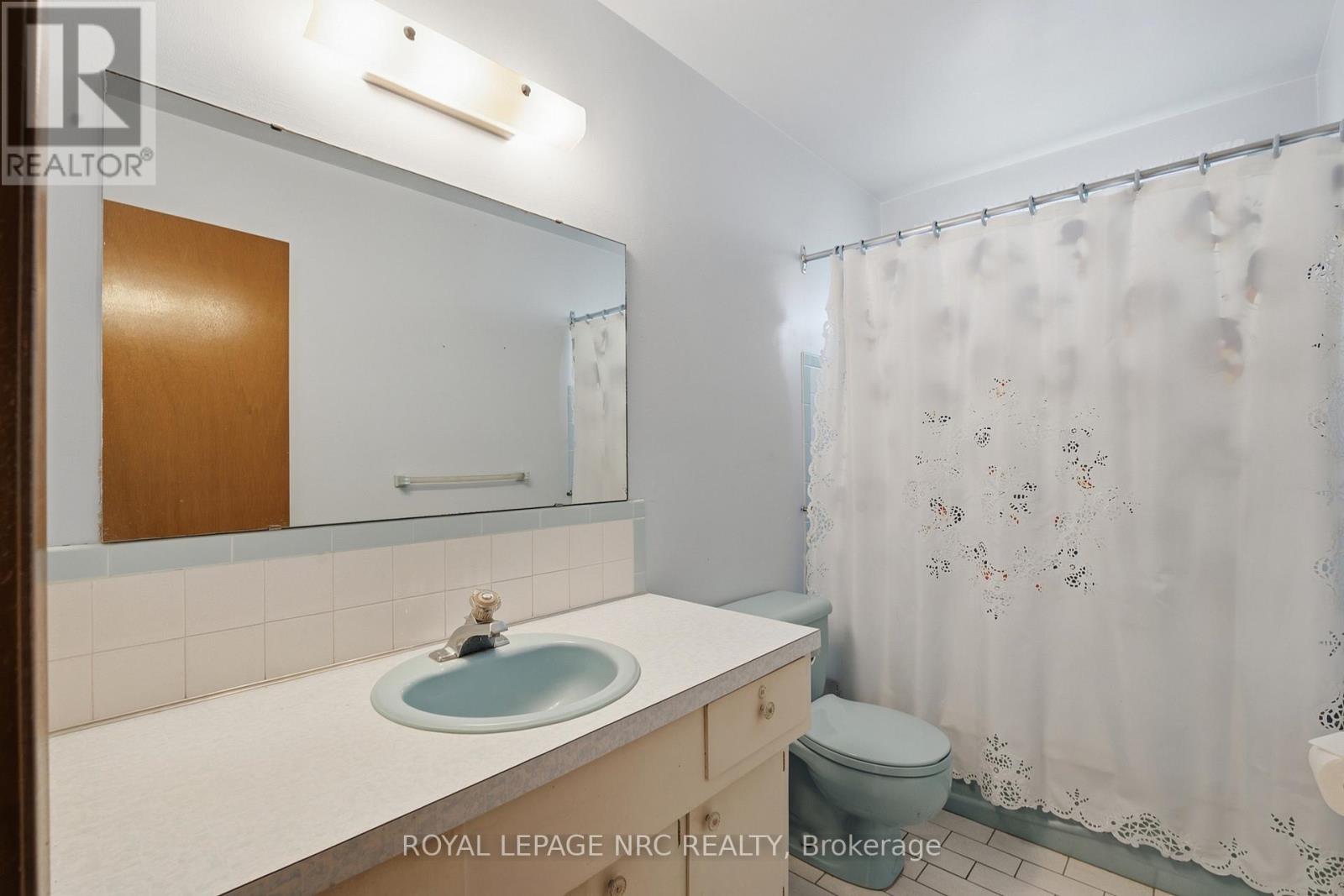 6771 Argyll Court, Niagara Falls, Ontario  L2G 5E9 - Photo 23 - X13776958