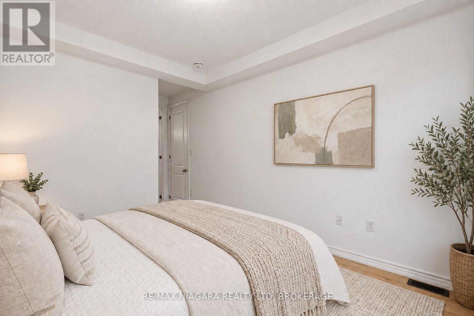 12 George Manor, Niagara-On-The-Lake, Ontario  L0S 1J0 - Photo 12 - X13777002
