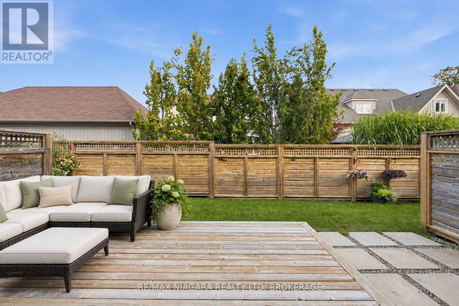12 George Manor, Niagara-On-The-Lake, Ontario  L0S 1J0 - Photo 30 - X13777002
