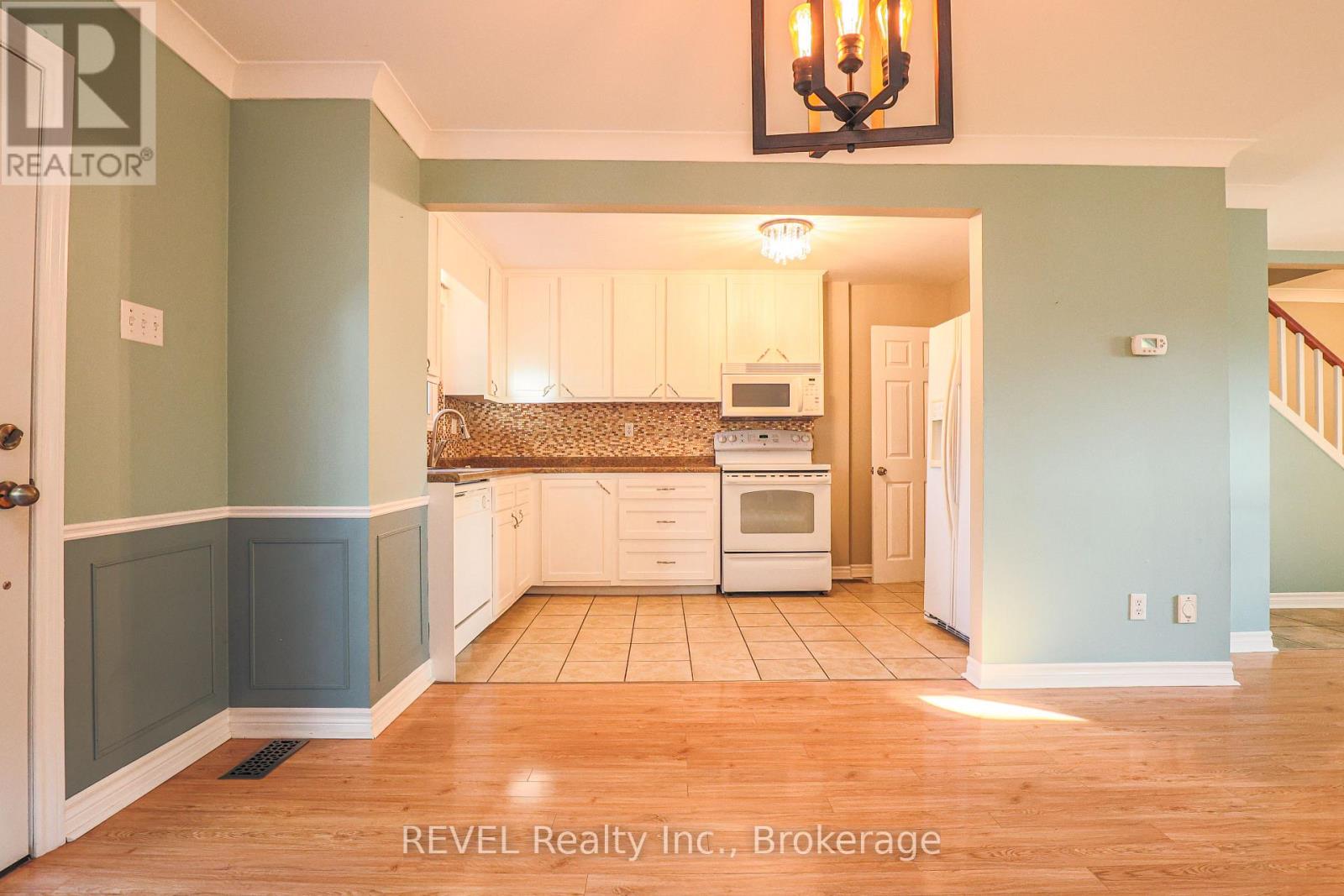 3 Victoria Street, St. Catharines, Ontario  L2S 2K8 - Photo 13 - X13777568