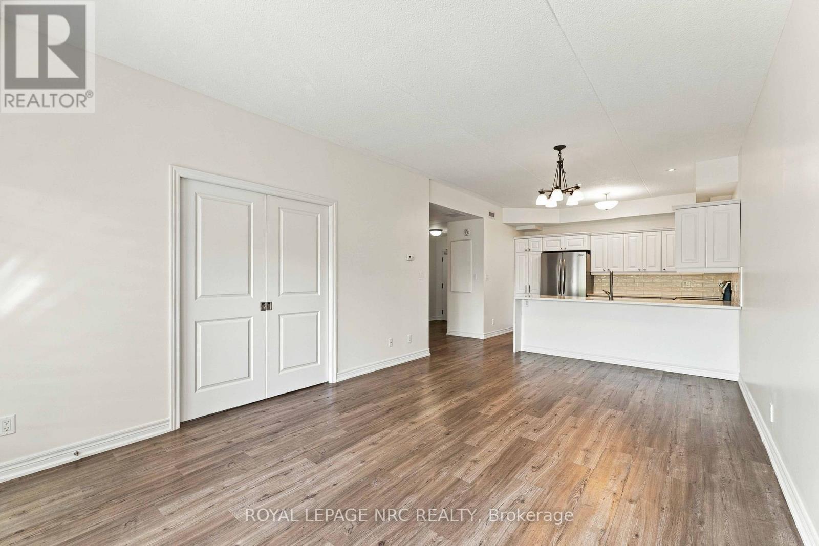 312 - 4644 Pettit Avenue, Niagara Falls, Ontario  L2E 0B4 - Photo 20 - X13777598