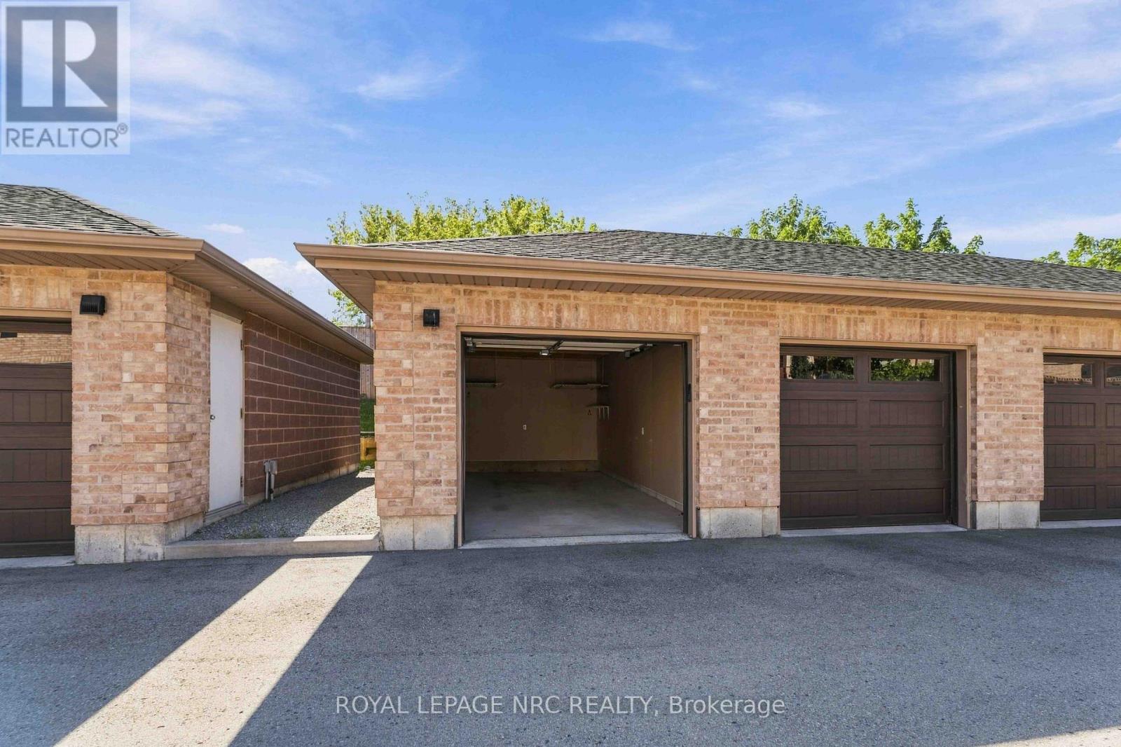 312 - 4644 Pettit Avenue, Niagara Falls, Ontario  L2E 0B4 - Photo 38 - X13777598