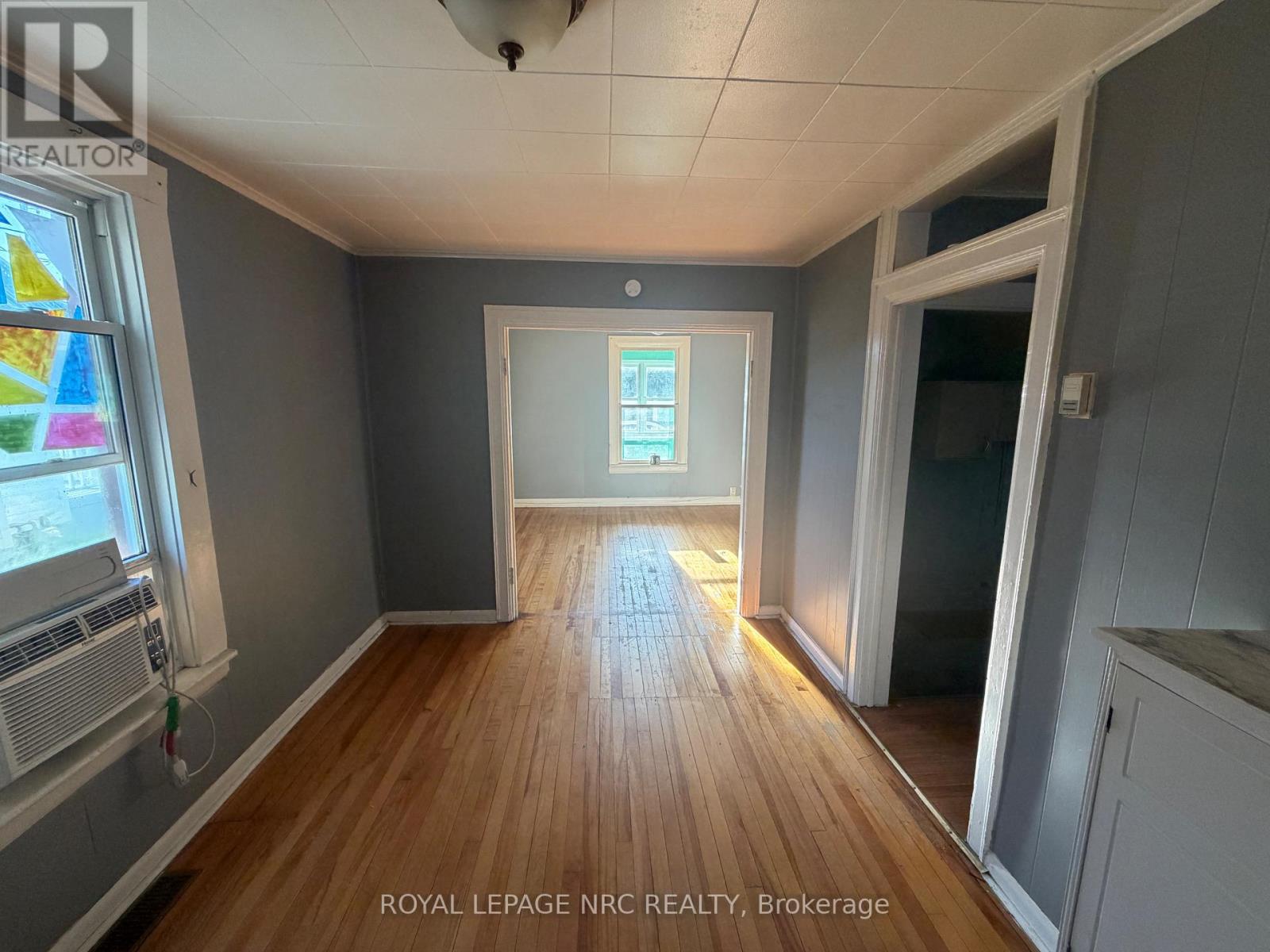 37 Wright Street, Welland, Ontario  L3B 2K2 - Photo 9 - X13777738