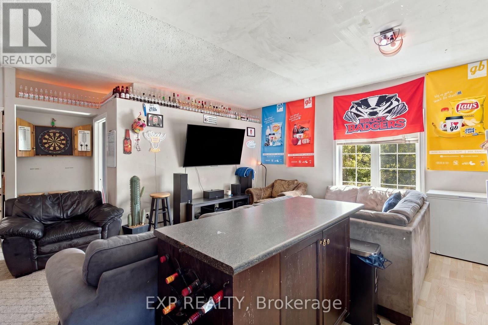 59 Parker Street, St. Catharines, Ontario  L2S 1W1 - Photo 8 - X13778162