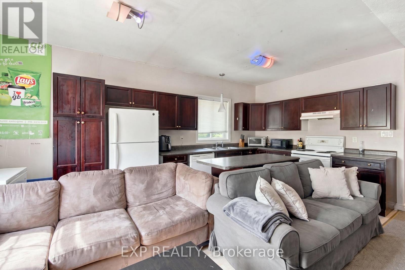 59 Parker Street, St. Catharines, Ontario  L2S 1W1 - Photo 9 - X13778162
