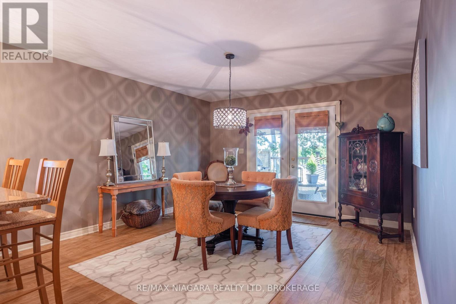 7919 Fleming Drive, Niagara Falls, Ontario  L2H 3H9 - Photo 9 - X13778354